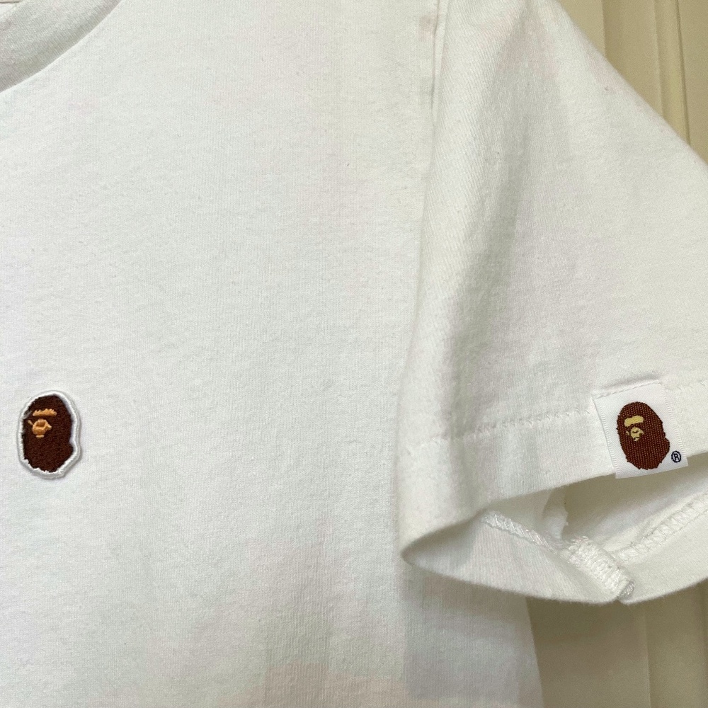 BAPE: A BATHING APE Ladies S white Tee (slight discoloration on sleeve)